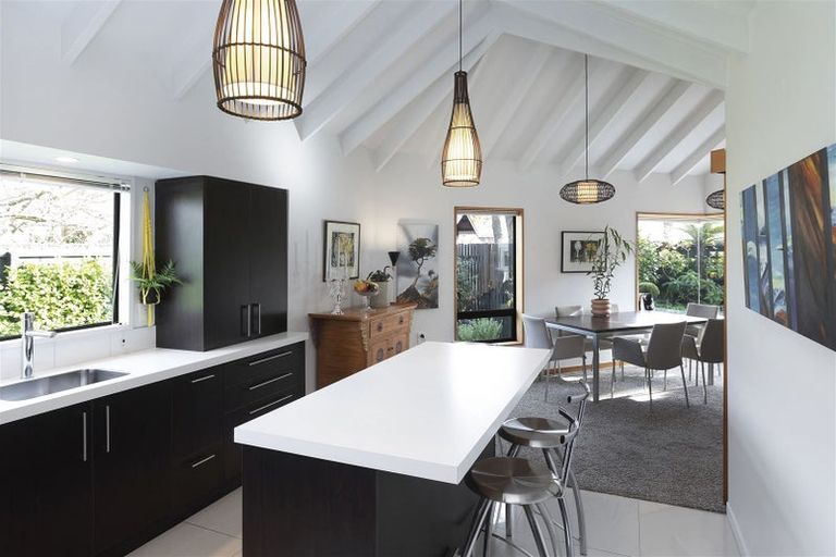 Photo of property in 1/36 Browns Road, St Albans, Christchurch, 8014