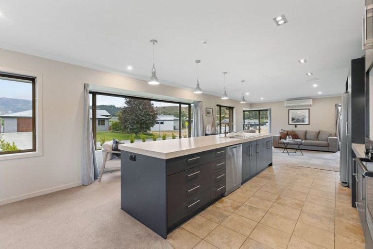 Photo of property in 2 Elizabeth Place, Clyde, 9330