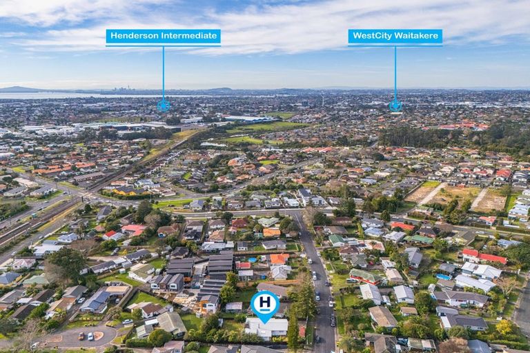 Photo of property in 34 Jillian Drive, Ranui, Auckland, 0612