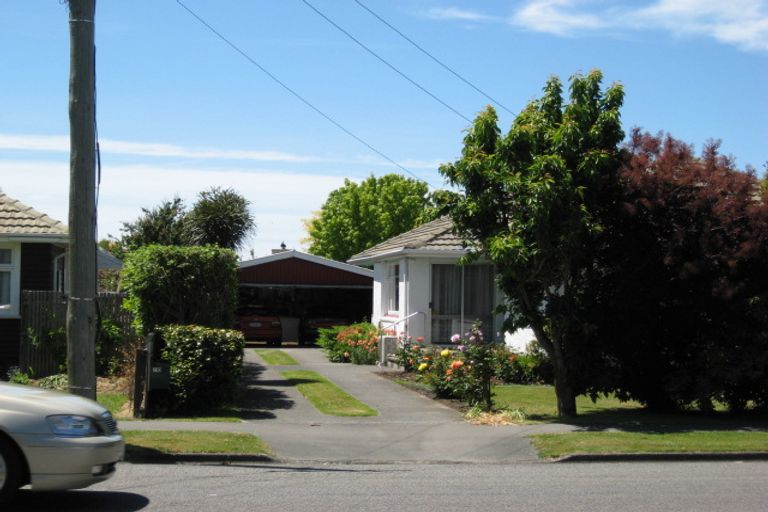 Photo of property in 210 Avonhead Road, Avonhead, Christchurch, 8042
