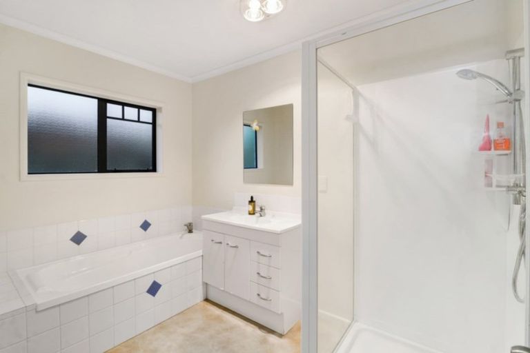 Photo of property in 29 Duggan Drive, Owhata, Rotorua, 3010