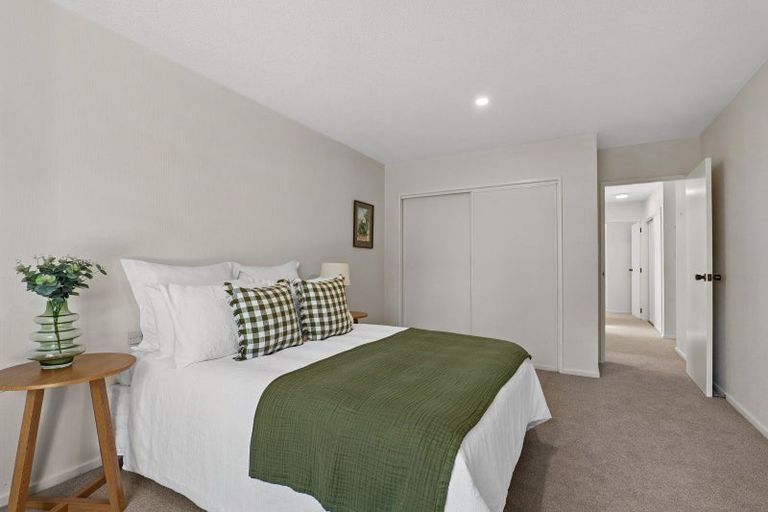 Photo of property in 115e Merivale Lane, Merivale, Christchurch, 8014