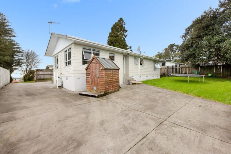 Photo of property in 13 Corinna Street, Welcome Bay, Tauranga, 3112