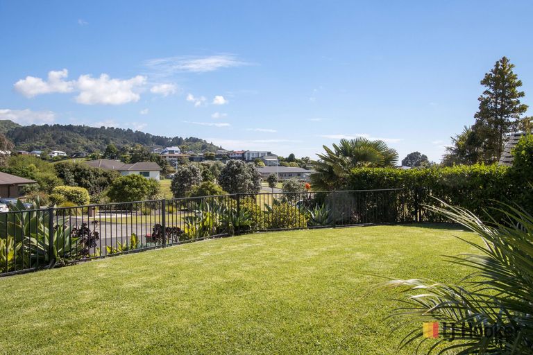 Photo of property in 29 Browns Drive, Waihi Beach, 3611