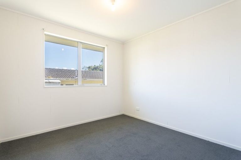 Photo of property in 56 Cardiff Crescent, Cannons Creek, Porirua, 5024