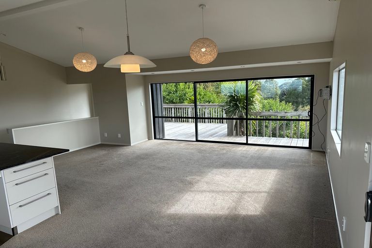 Photo of property in 168a Scenic Drive, Titirangi, Auckland, 0604