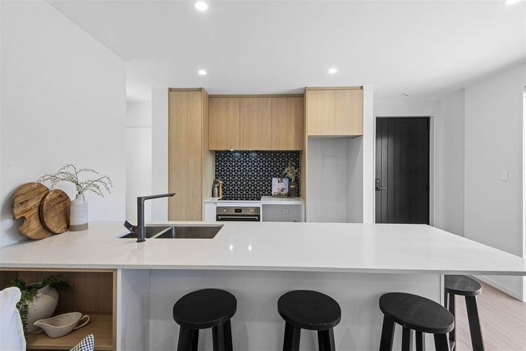 Photo of property in 2/112 Milton Street, Somerfield, Christchurch, 8024