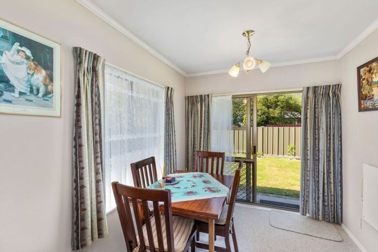 Photo of property in 142a Waiwhetu Road, Waterloo, Lower Hutt, 5011