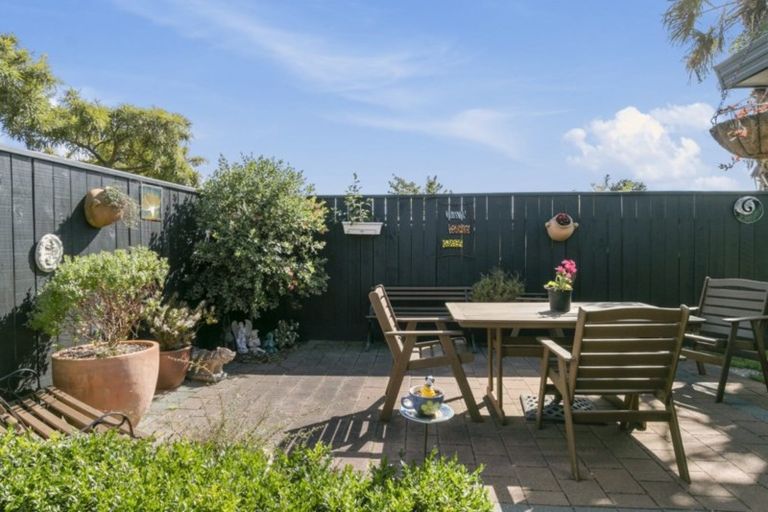 Photo of property in 3/358 Waiwhetu Road, Fairfield, Lower Hutt, 5011