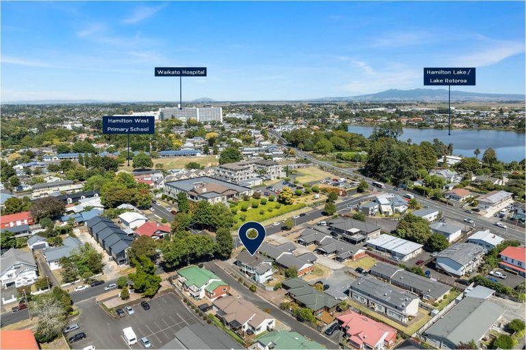 Photo of property in 72a Palmerston Street, Hamilton Central, Hamilton, 3204