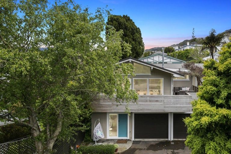 Photo of property in 12 Clutha Avenue, Khandallah, Wellington, 6035