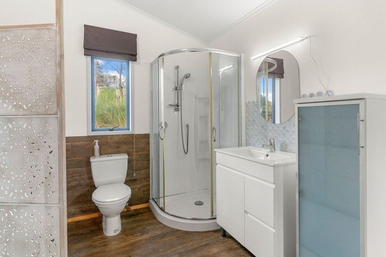 Photo of property in 227 Ararua Road, Waiotira, 0193