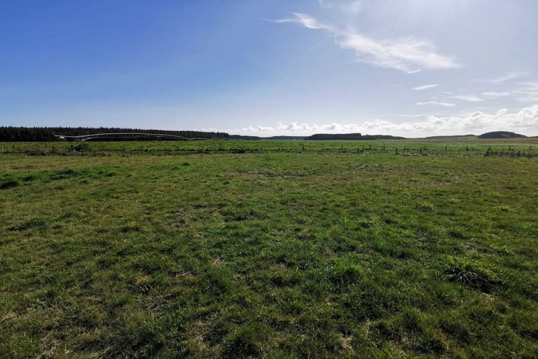 Photo of property in 52 Kanuka Drive, Waitarere, Levin, 5510