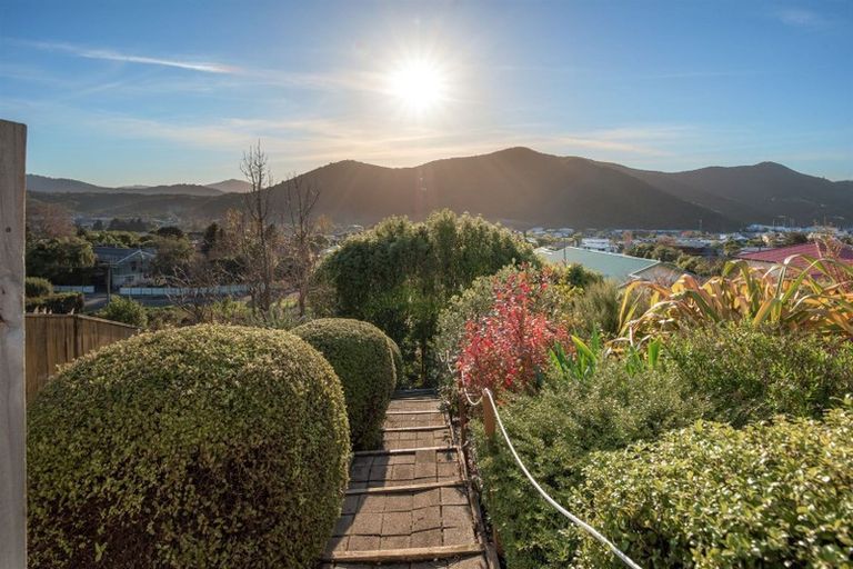 Photo of property in 6 Moana Heights, Waikawa, Picton, 7220