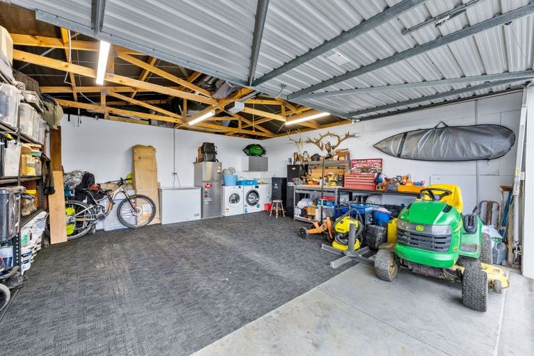 Photo of property in 484 Kanohi Road, Kaukapakapa, 0873