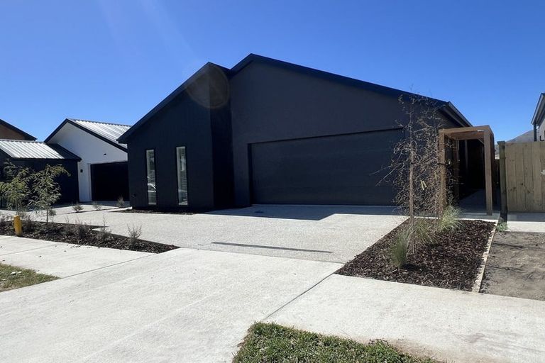 Photo of property in 41 Woolshed Road, Jacks Point, Queenstown, 9371