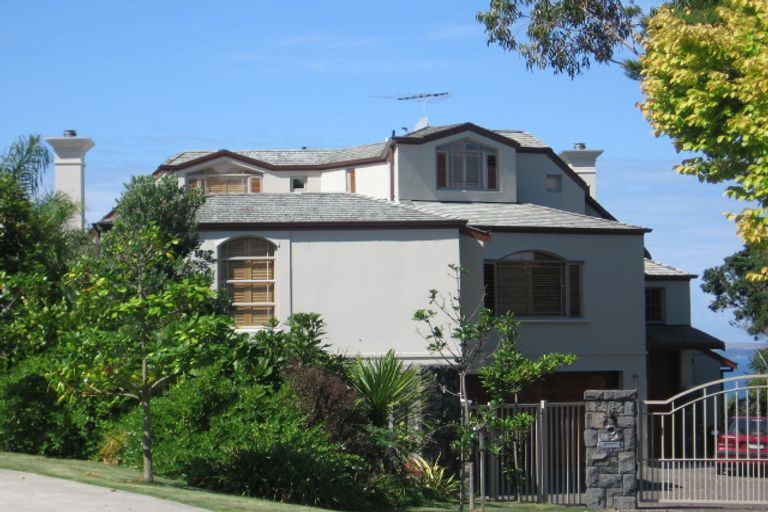 Photo of property in 105 Churchill Road, Murrays Bay, Auckland, 0630