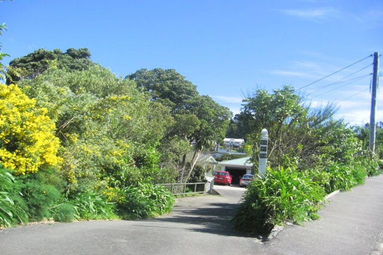 Photo of property in 37 Jubilee Road, Khandallah, Wellington, 6035