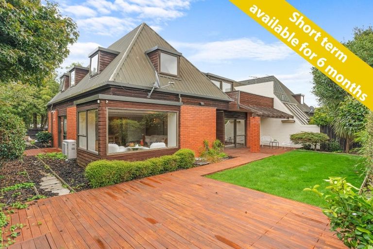 Photo of property in 31 Dovedale Avenue, Ilam, Christchurch, 8041