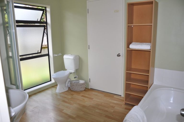 Photo of property in 15 Aldona Place, Fairview Downs, Hamilton, 3214