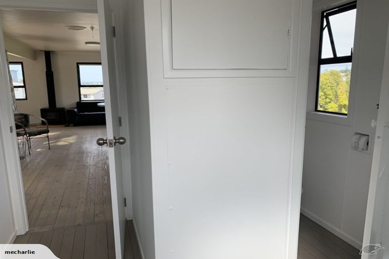 Photo of property in 119 Vipond Road, Stanmore Bay, Whangaparaoa, 0932