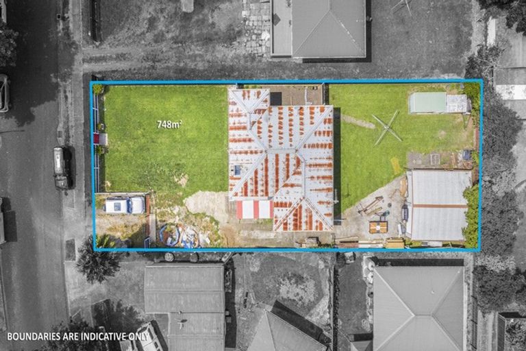 Photo of property in 13 Brentford Place, Manurewa, Auckland, 2102