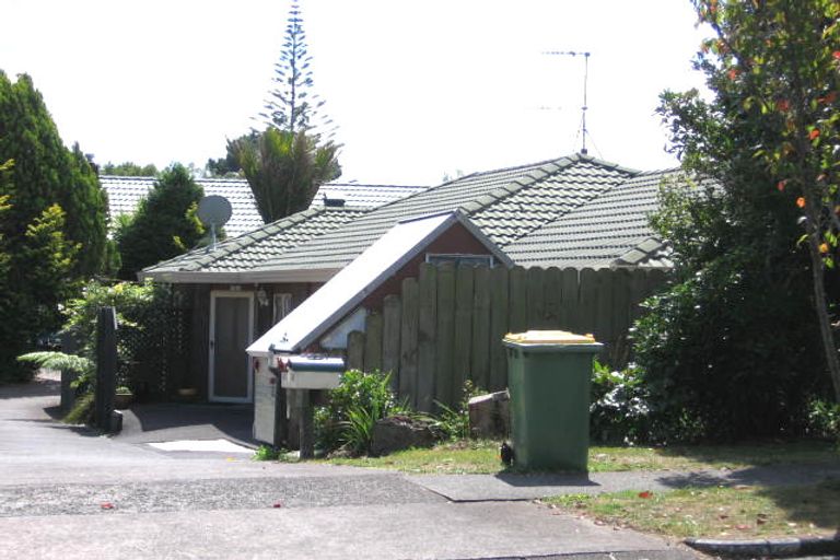 Photo of property in 147 Hutchinson Avenue, New Lynn, Auckland, 0600