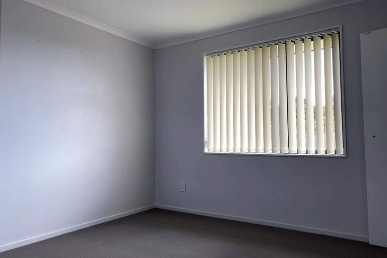 Photo of property in 1 Carol Lee Place, Albany Heights, Auckland, 0632