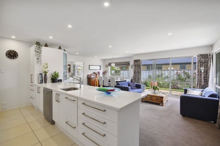 Photo of property in 8 Eyrewell Road, Pegasus, 7612