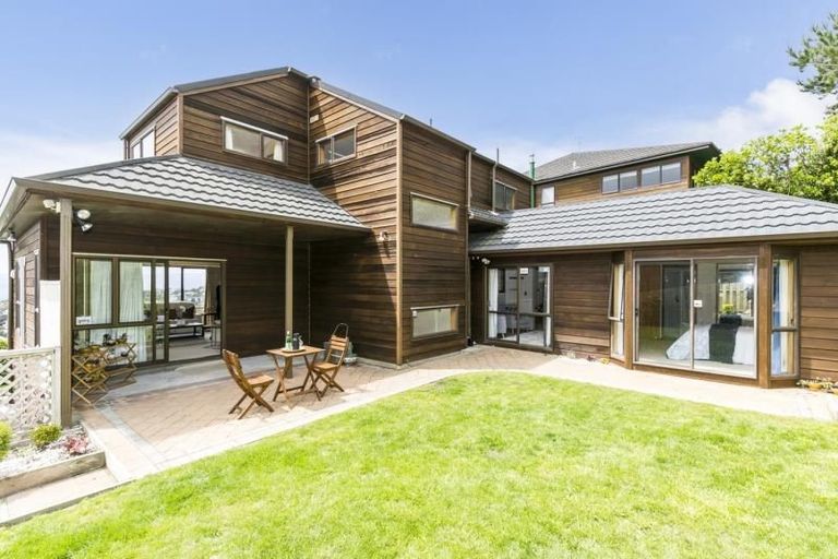 Photo of property in 18 Kilsyth Street, Karori, Wellington, 6012