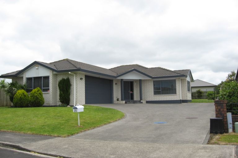 Photo of property in 25 Sunset Drive, Pukekohe, 2120