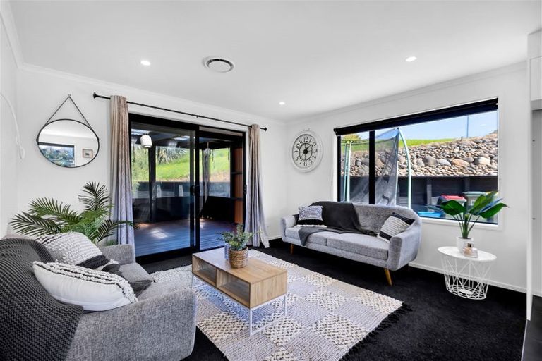 Photo of property in 12 Jersey Place, Bell Block, New Plymouth, 4312