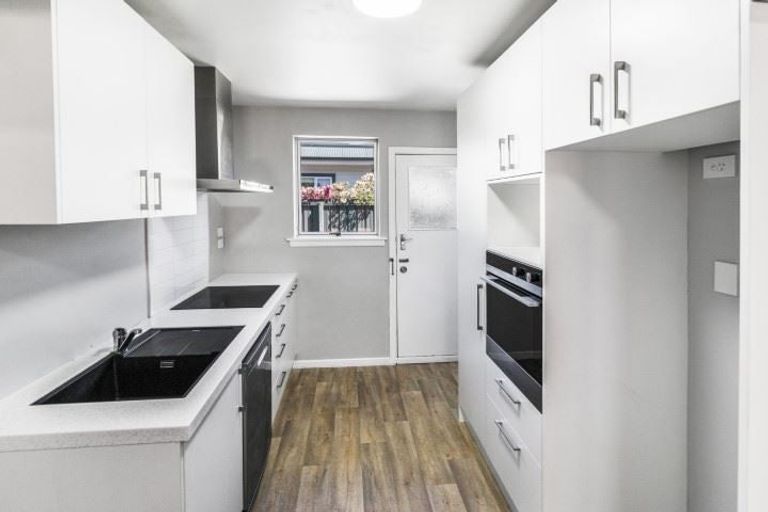 Photo of property in 2/14 Rotherham Street, Riccarton, Christchurch, 8041