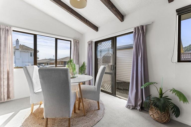 Photo of property in 1/39 Fulford Street, New Plymouth, 4310
