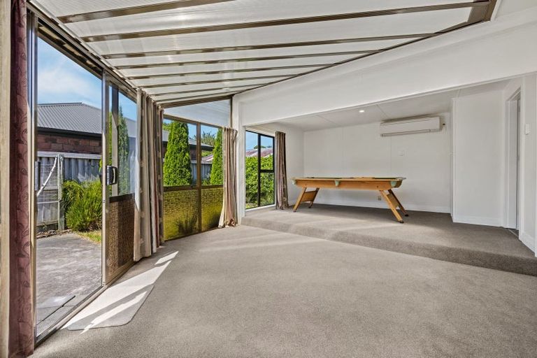 Photo of property in 196 Cranford Street, St Albans, Christchurch, 8014