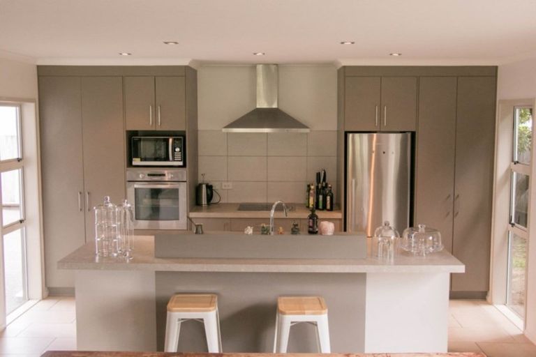 Photo of property in 28c Seymour Place, Bellevue, Tauranga, 3110