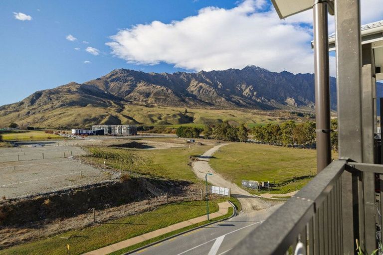 Photo of property in Toru Apartments, 609/10 Copper Beech Avenue, Frankton, Queenstown, 9300