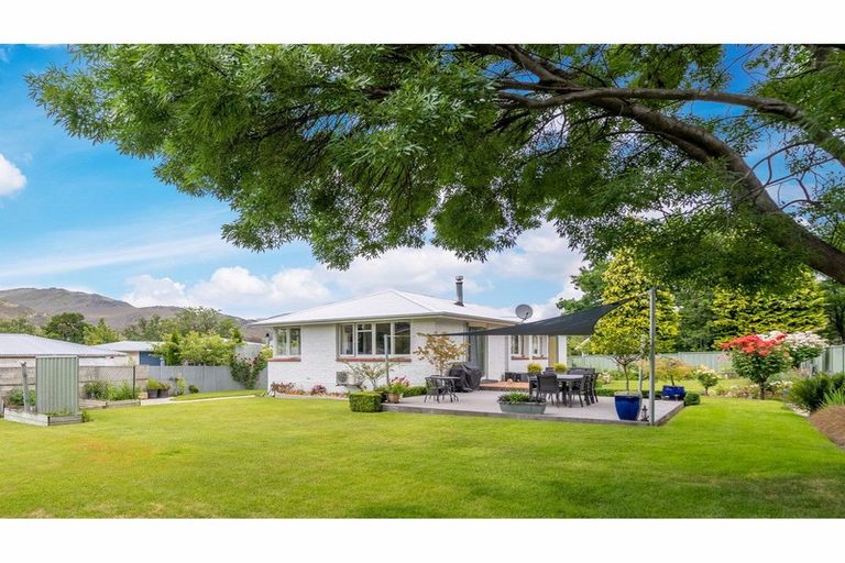 Photo of property in 27 Syndic Street, Cromwell, 9310