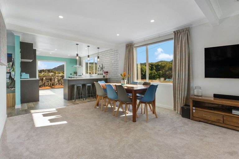 Photo of property in 81 Waiuta Street, Titahi Bay, Porirua, 5022