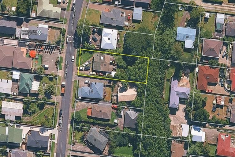 Photo of property in 27 Longburn Road, Henderson, Auckland, 0610