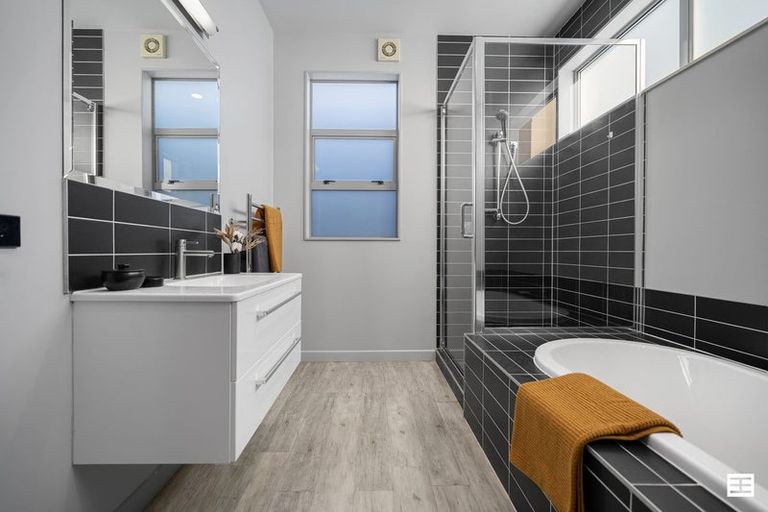 Photo of property in 118 Edgecumbe Road, Tauranga South, Tauranga, 3112