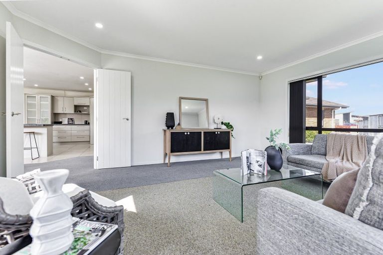 Photo of property in 8 Mosslea Court, Rototuna North, Hamilton, 3210