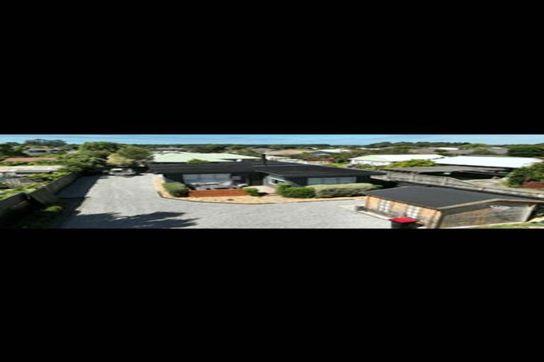 Photo of property in 42b Main Road North, Woodend, 7610