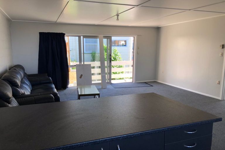 Photo of property in 1/132 London Street, Dunedin Central, Dunedin, 9016