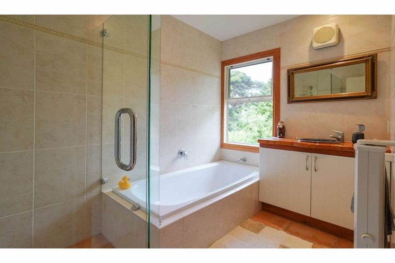 Photo of property in 25 Edkins Road, Kerikeri, 0230