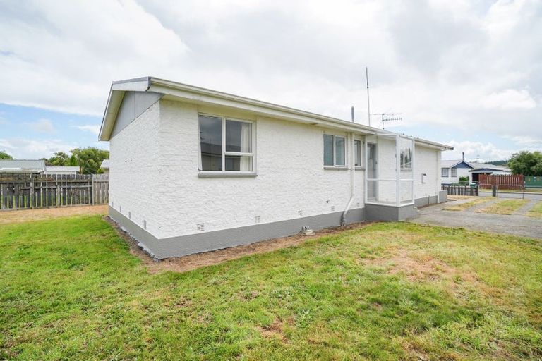 Photo of property in 17 Boyne Street, Clifton, Invercargill, 9812