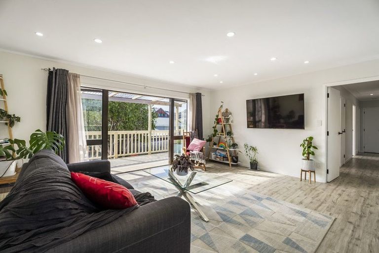 Photo of property in 13 Brandon Road, Manly, Whangaparaoa, 0930