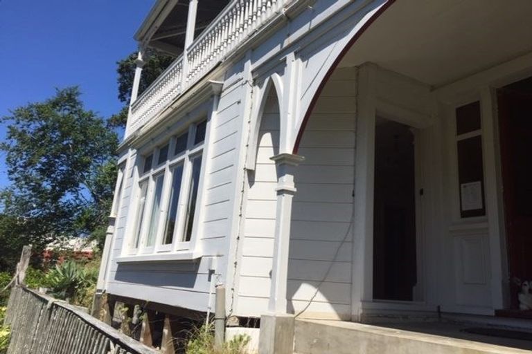 Photo of property in 22 Shakespeare Road, Bluff Hill, Napier, 4110