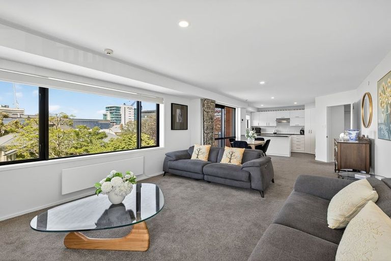 Photo of property in Gloucester Towers, 11/28 Gloucester Street, Christchurch Central, Christchurch, 8013