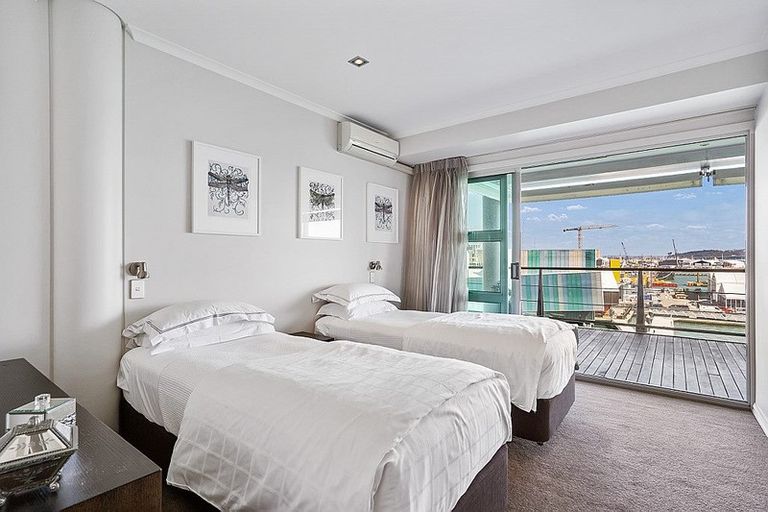 Photo of property in Shed 23 Princess Wharf Apartments, 34/145 Quay Street, Auckland Central, Auckland, 1010